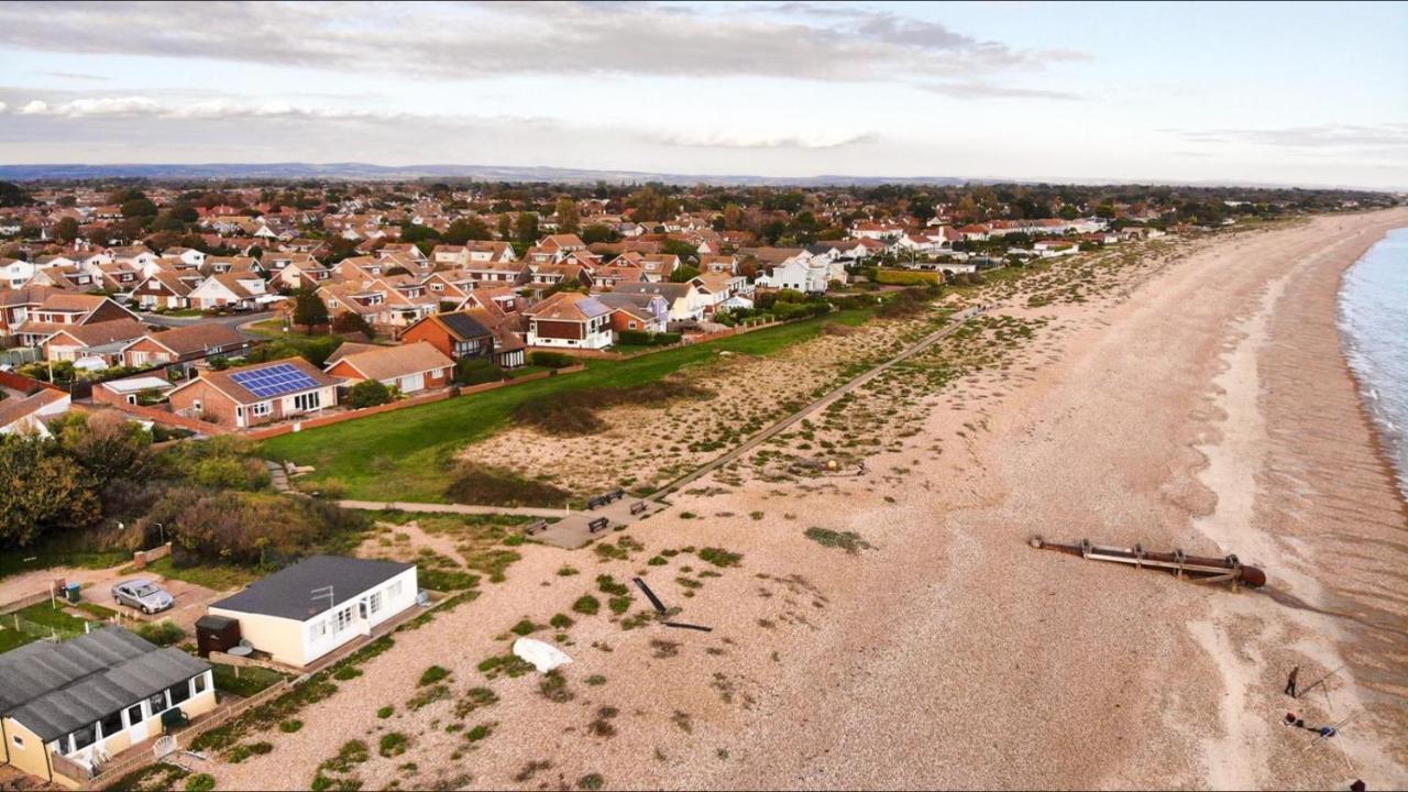 Pagham Getaways Hotell Exteriör bild